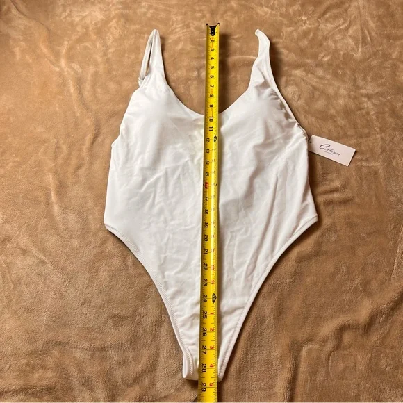 COLLOYES White Classic High-Cut Low Back V-Neck Thong One Piece - Size 2XL - Picture 6 of 13